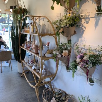 Communal - Hanging flowers - Coffee & Tea Near Me - San Diego, California Communal - Hanging flowers - Coffee & Tea Near Me - San Diego, California