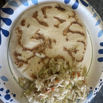 Maribel's Cake's & Bakery - Pupusa - Mexican Near Me - Lancaster, California