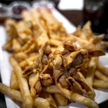 Hibiscus Pub & Lounge - Caribbean Near Me - Ajax, Ontario Hibiscus Pub & Lounge - Caribbean Near Me - Ajax, Ontario