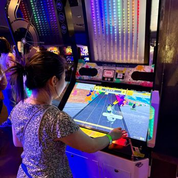 Cidercade Austin - Pizza Near Me - Austin, Texas