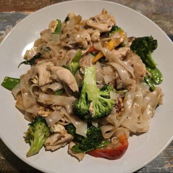 Erawan Thai - Thai Near Me - Cumming, Georgia