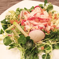 Sheraton 360 Restaurant And Bar - Snow crab Salad