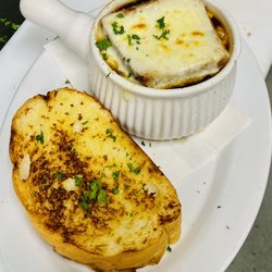 Brizola Grill - French onion soup