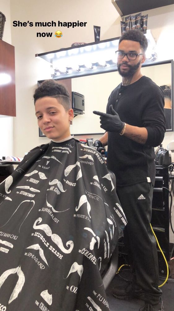 The Hive Barber Studio Logo