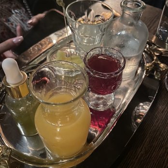 Singlish - Great presentation- Singapore sling - Singaporean Near Me - New York, New York Singlish - Great presentation- Singapore sling - Singaporean Near Me - New York, New York