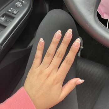Del Mar Nail Bar - Nail Salons Near Me - Del Mar, California