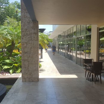 Azul Fives - Shops - Resorts Near Me - Playa del Carmen, ROO Azul Fives - Shops - Resorts Near Me - Playa del Carmen, ROO