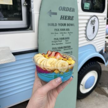 Bear Fruit Bowls and Coffee - Acai Bowls Near Me - Pensacola, Florida