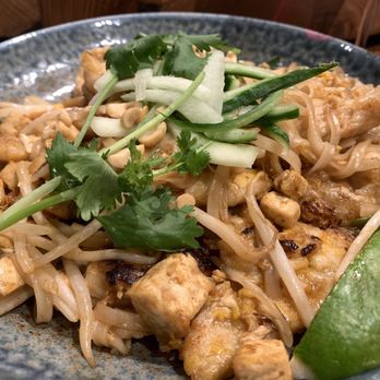 LuluBangBang - Chicken pad thai - Cocktail Bars Near Me - Durham, North Carolina LuluBangBang - Chicken pad thai - Cocktail Bars Near Me - Durham, North Carolina