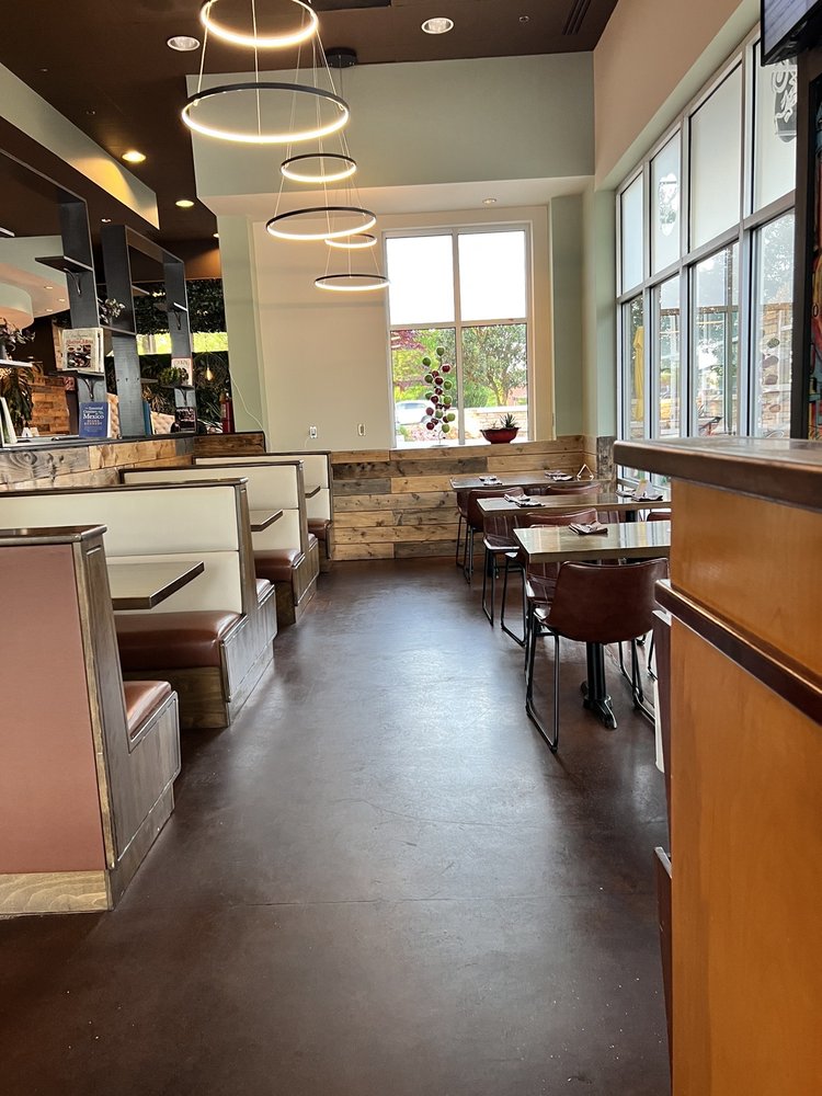 Verde Mexican Nuevo Latin Fusion