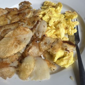 Cafe Audrey at the Fort - Eggs and hashbrowns - Breakfast & Brunch Near Me - Indianapolis, Indiana