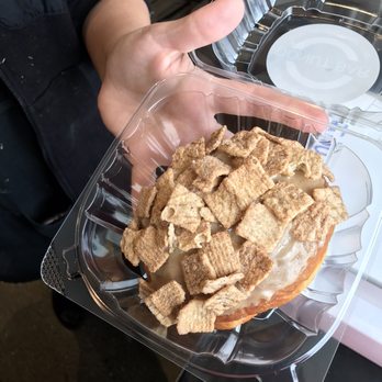 Donut Bar + Coffee - Cinnamon Toast Crunch - Coffee & Tea Near Me - Southfield, Michigan