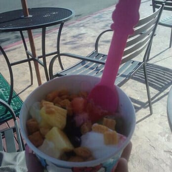Yogurtland - Ice Cream & Frozen Yogurt Near Me - Bakersfield, California Yogurtland - Ice Cream & Frozen Yogurt Near Me - Bakersfield, California