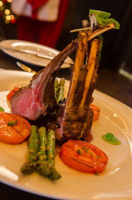 Dakotas Steaks - Seafood - Chops by null