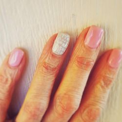 Knock Out Nails - Love this