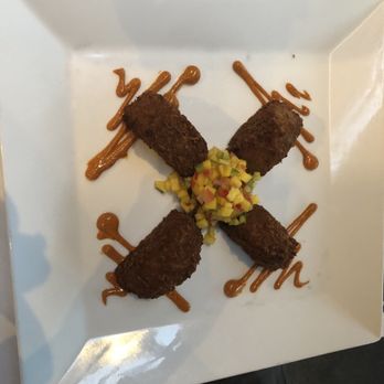 Chef Chai - Crab cakes - Asian Fusion Near Me - Honolulu, Hawaii