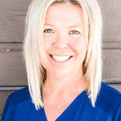 Four Corners Dental and Dentures: James Moore, DDS