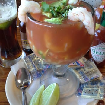 La Parrilla - Coctel de camarones. - Mexican Near Me - San Antonio, Texas