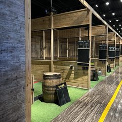 Cinergy Tulsa - Axe throwing