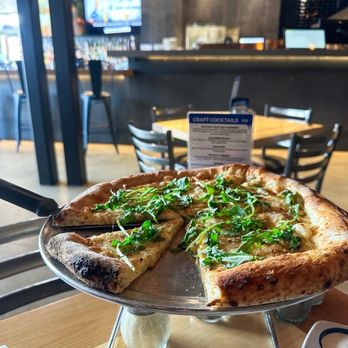 Lake Tahoe AleWorX Reno - The Pera specialty pie - Brewpubs Near Me - Reno, Nevada