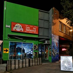 OZZYTHAI, St Kilda - An after hours snapshot...