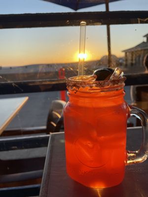 Scotty's on the Strand by null