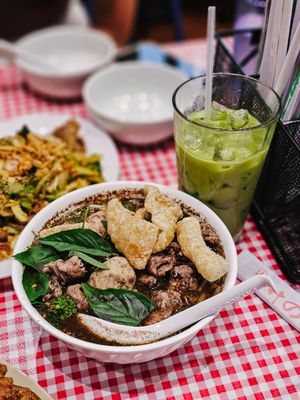 P Thai's Khao Man Gai & Noodles by null