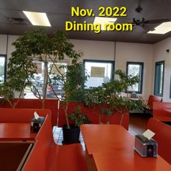 Hot Dogs & Wings Etc - 2022 Clean place!