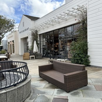 Pottery Barn - Outside of Pottery Barn Corte Madera - Furniture Stores Near Me - Corte Madera, California Pottery Barn - Outside of Pottery Barn Corte Madera - Furniture Stores Near Me - Corte Madera, California