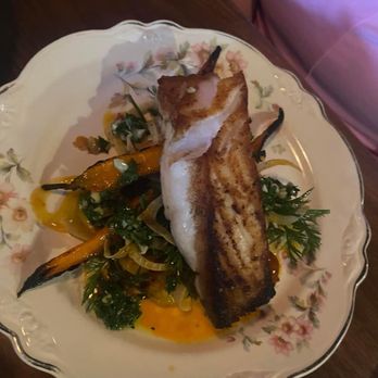 Durkin's Liquor Bar - Halibut - Cocktail Bars Near Me - Spokane, Washington