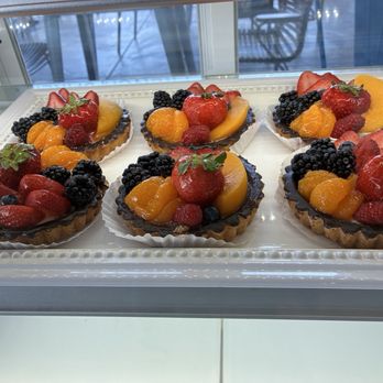 Maison La Jolie - Fruit tarts - Bakeries Near Me - Redlands, California Maison La Jolie - Fruit tarts - Bakeries Near Me - Redlands, California