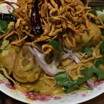 Lom Wong - Thai Near Me - Phoenix, Arizona Lom Wong - Thai Near Me - Phoenix, Arizona