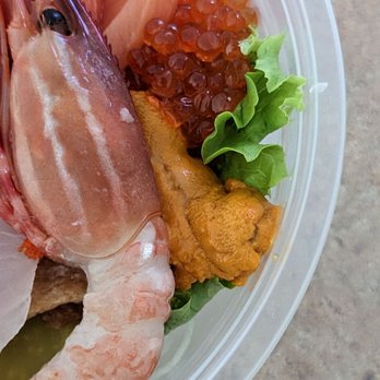 Yo! Sushi - Deluxe Chirashi Don - Sushi Bars Near Me - Mississauga, Ontario