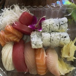Combo sashimi and nigiri with a California roll-Delish!