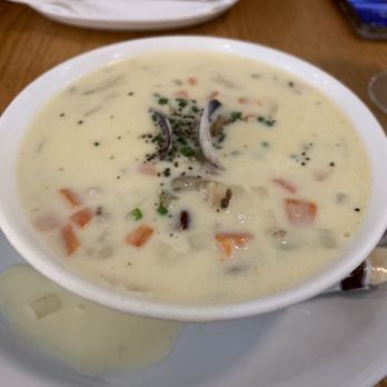 Fishwives - Clam chowder - Seafood Near Me - Pasadena, California