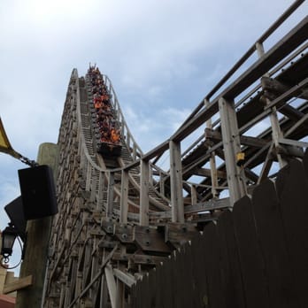 Six Flags Great Adventure - El Toro - Amusement Parks Near Me - Jackson Township, New Jersey