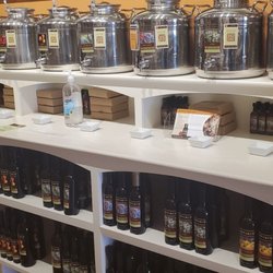 Fustini's Oil & Vinegars