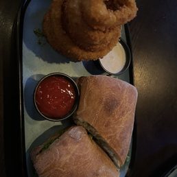 Chicken Pesto Sandwich Chicken Pesto Sandwich