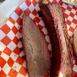 Hot City Barbecue & Bistro - Solid smoke ring and flavor