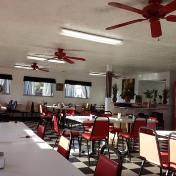 Alejandro's Cafe - Dining room - Cafes Near Me - Belen, New Mexico