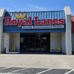 Royal Lanes - Family Entertainment Center