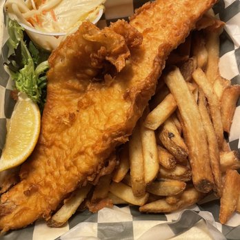 Twiggs - Fish and chips served in whole filet instead of sections - Gastropubs Near Me - St Albans, Vermont Twiggs - Fish and chips served in whole filet instead of sections - Gastropubs Near Me - St Albans, Vermont