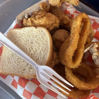 Harold's Chicken Shack - Chicken Tenders Dinner 6pc - Chicken Wings Near Me - Chicago, Illinois