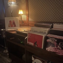 Records to play Records to play