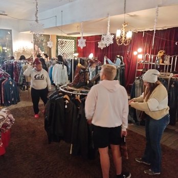 Whateverbetty - Used, Vintage & Consignment Near Me - Riverside, California Whateverbetty - Used, Vintage & Consignment Near Me - Riverside, California