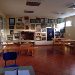 Albergue de Peregrinos San Roque - Lots of history related to the albergue. Board games, and puzzle.