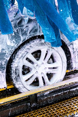Zoom Car Wash - Westheimer
