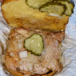 Jim 'N Nick's Bar-B-Q - It's supposed to be pulled chicken.