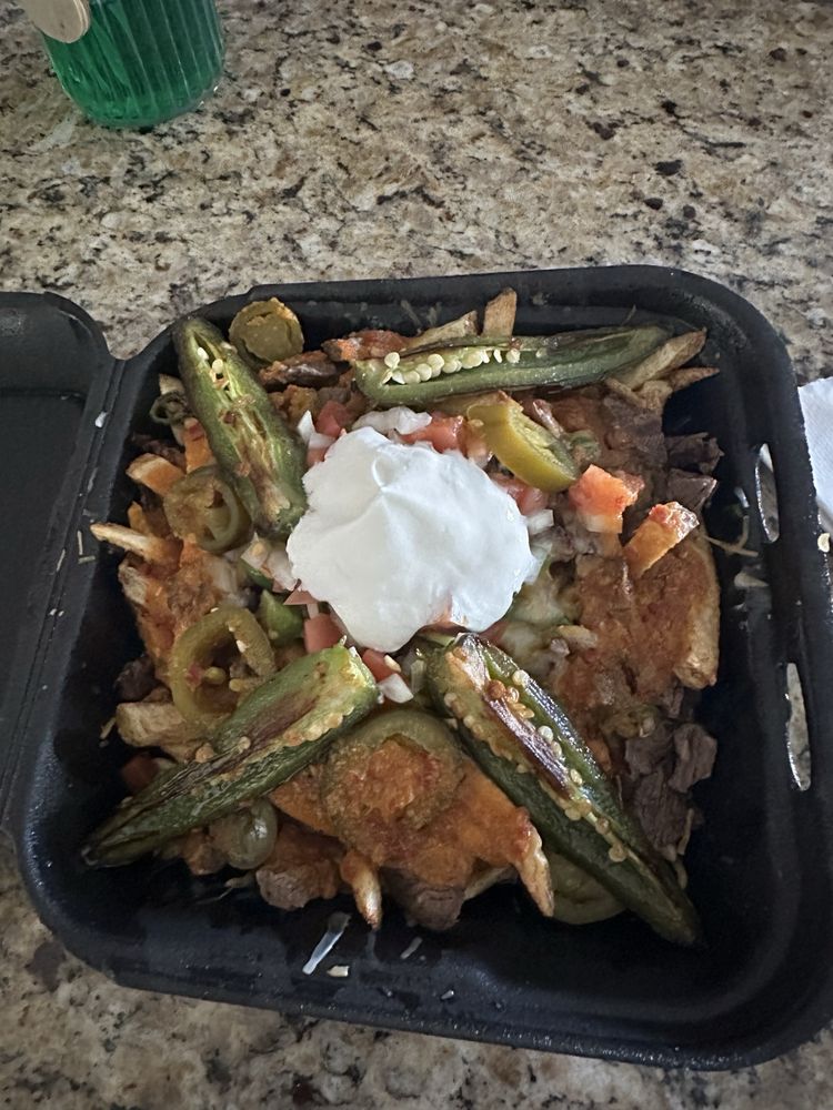 Llama's Mexican Grill