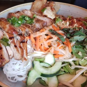 Ba Bar - Grilled chicken vermicelli noodles - Vietnamese Near Me - Seattle, Washington Ba Bar - Grilled chicken vermicelli noodles - Vietnamese Near Me - Seattle, Washington